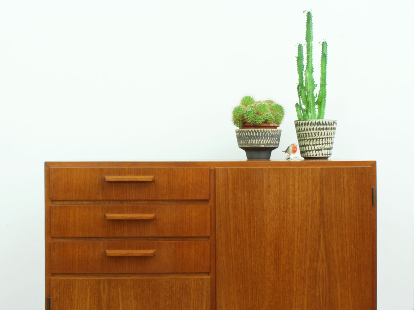Teak Cupboard Good Old Vintage • Design Furniture from the 50s, 60s