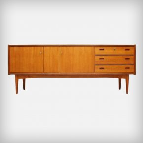 Teak Sideboard • Model TE 210