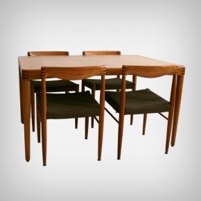 Oakwood Dining Table with 4 Chairs