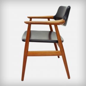 Teak & Skai Armchair • Model GM11