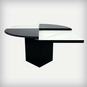 Quadrondo Dining Table