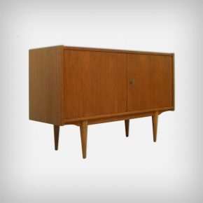 Small Teak Sideboard • Model Kopenhagen